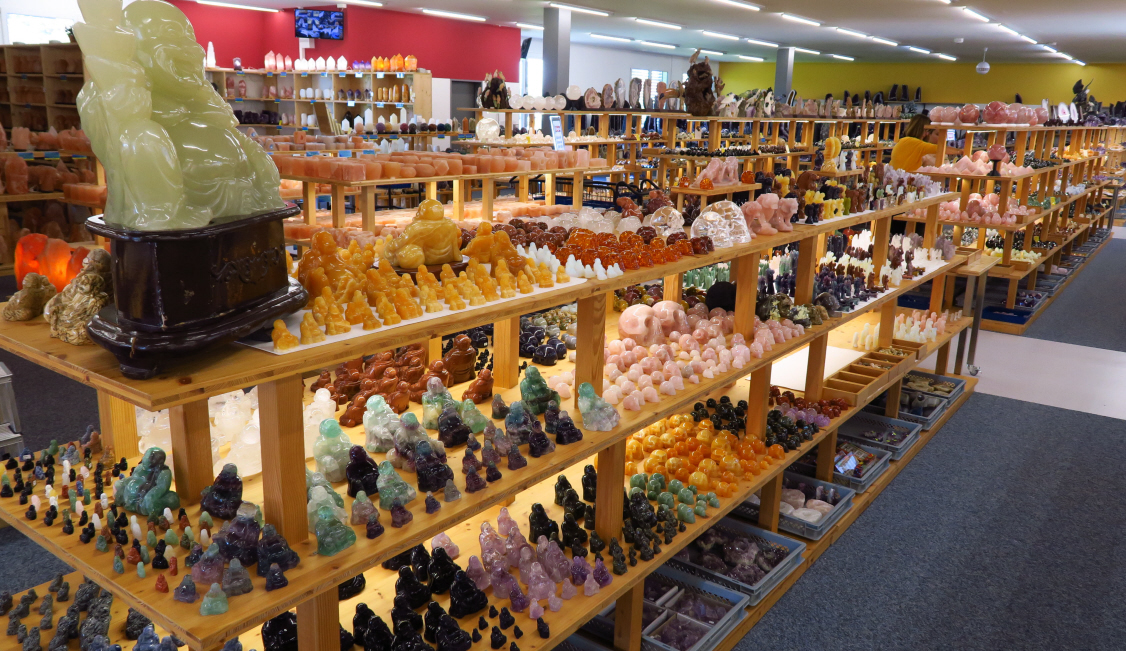 Edelsteine und Mineralien Showroom in Uznach Edelsteine und Mineralien Showroom in Uznach